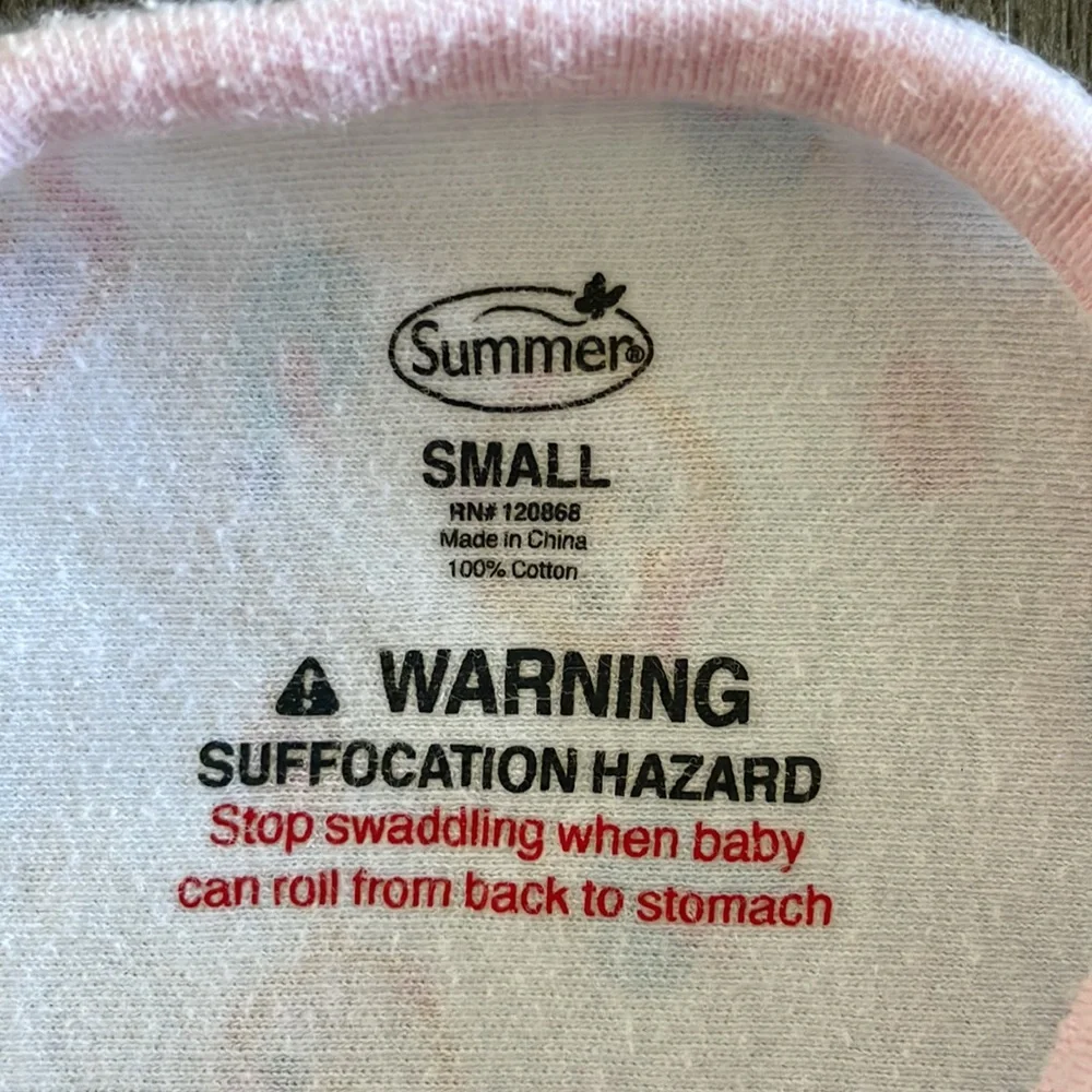 Bundle of 2 Summer Infant Baby Girl’s Swaddles Sz S